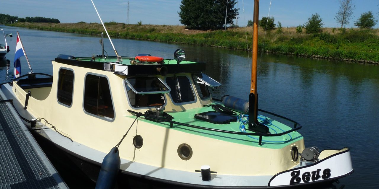 Te koop sleepboot Zeus (vlet )